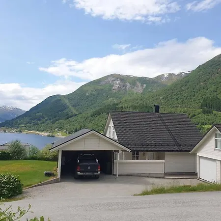 Our * Skei (Sogn og Fjordane)
